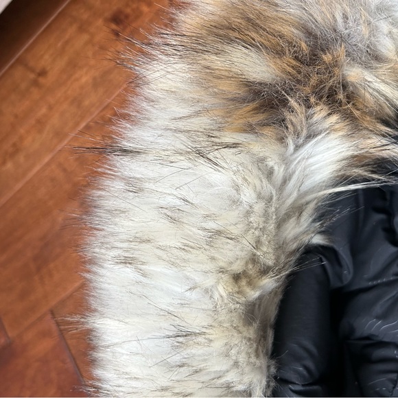 ARITZIA TNA Powder Parka Short - Picture 5 of 7